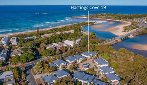Two Bedroom Upstairs Estuary View Apartment