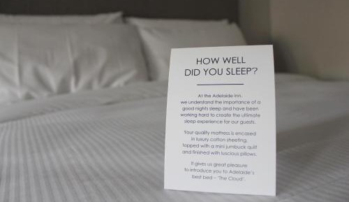 Deluxe Queen and Two King Singles with Spa and Balcony