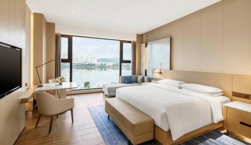King Room with Partial River View