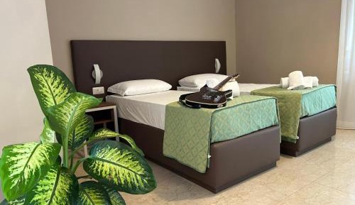 Double or Twin Room with Balcony