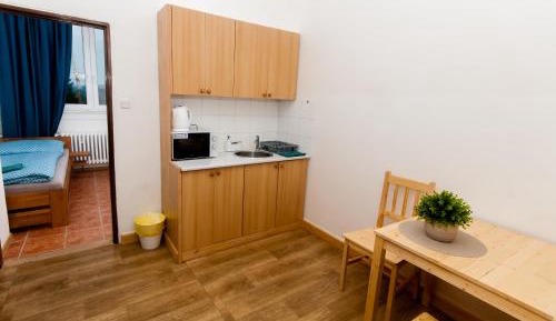 Twin Room with Private External Bathroom