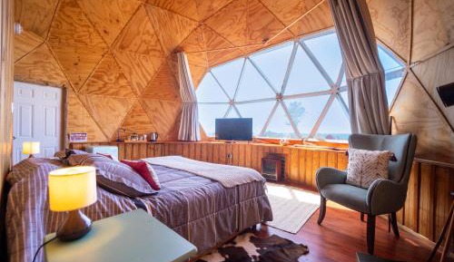 Deluxe Suite with Sea View