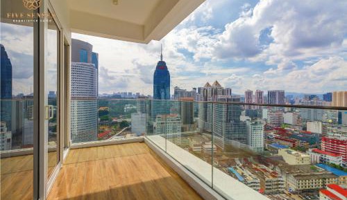 Signatute Two Bedroom Suite