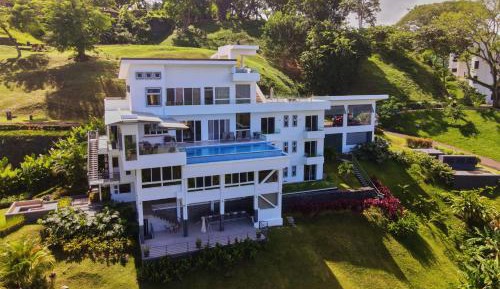 Superior Apartment with Balcony
