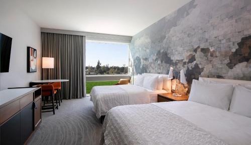 Classic Guest room with 2 Queen