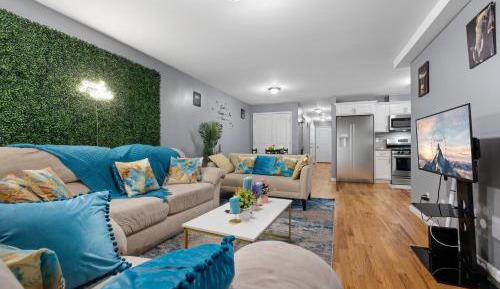 Apartment with Balcony
