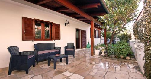 One-Bedroom House