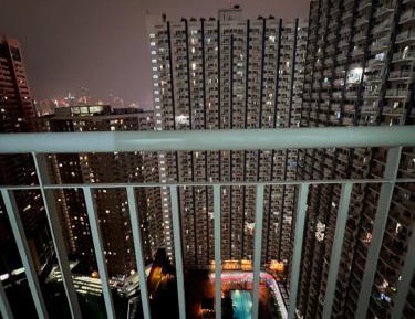 Apartment with Pool View 