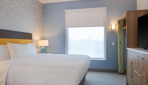 One-Bedroom King Suite