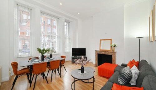 Three-Bedroom Apartment