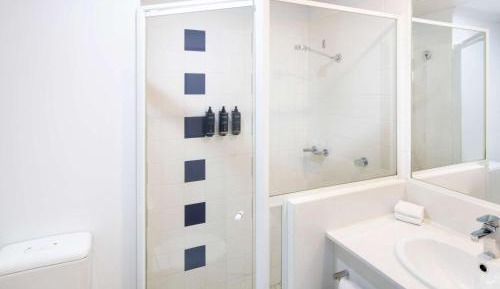 Executive Queen Room 