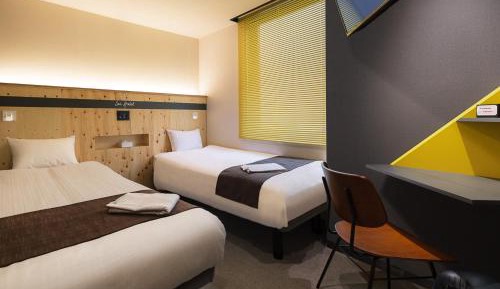 Twin Room
