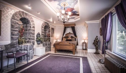 Queen Room