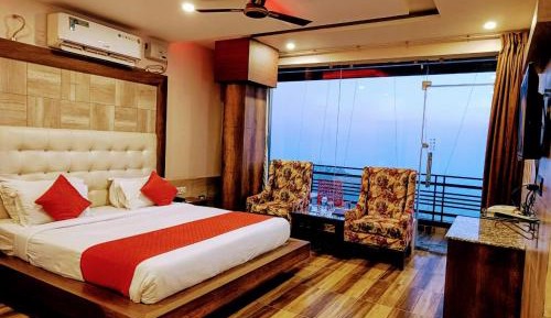 King Room with Balcony