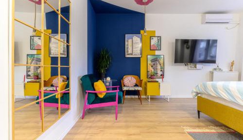 Studio Apartment