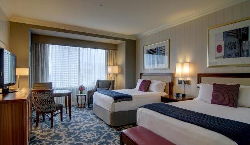Deluxe Queen Room with River View