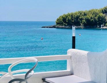 Comfort Double Room with Balcony and Sea View