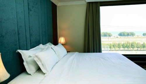 Queen Room with Sea View
