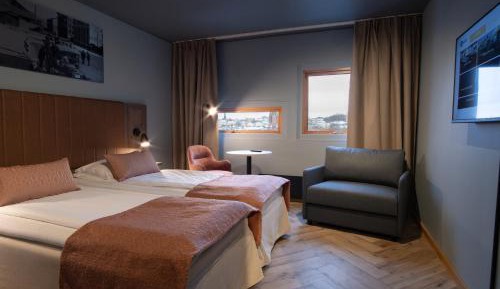 Twin Room with Extra Bed