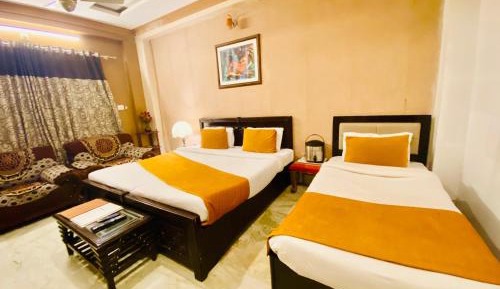 Comfort Triple Room