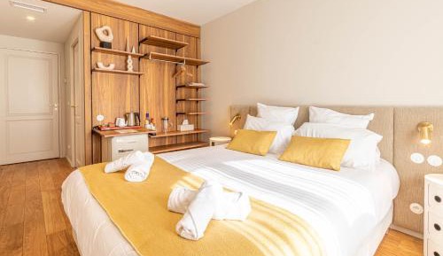 Superior Queen Room