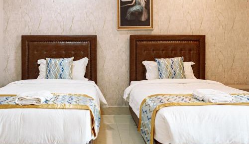 Deluxe Twin Room with Balcony