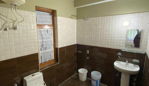 Standard Double Room with Shared Bathroom