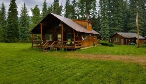 Three-Bedroom House - Ponderosa Creekside Vacation Home