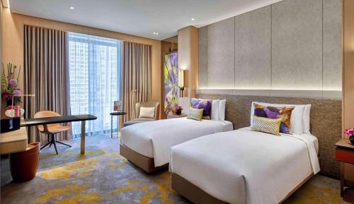 LUXURY PREMIUM ROOM, 2 Single Beds, City View, High Floor