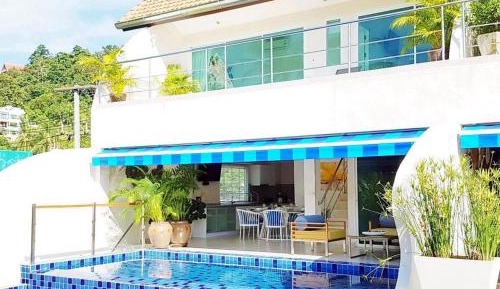 Three-Bedroom Apartment with Private Pool