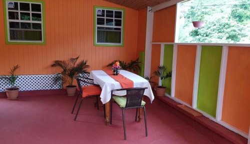 Deluxe Double or Twin Room with Mountain View