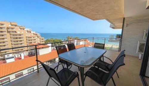 Two-Bedroom Apartment (6 Adults)
