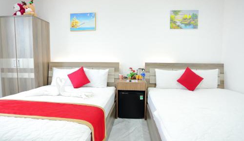 Deluxe Double or Twin Room with City View