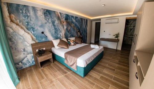 Deluxe Double Room with Sea View