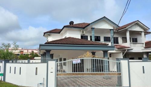 Five-Bedroom House