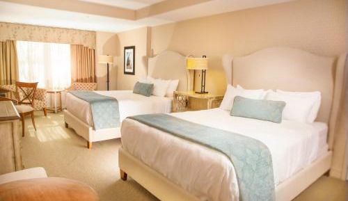 Standard Queen Room with Two Queen Beds