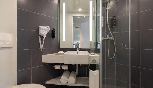 Standard Room with Extra Benefits with 2 Single Beds