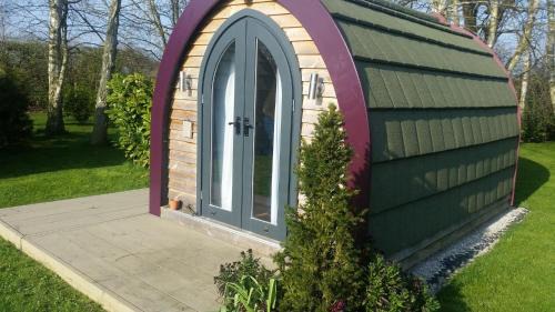 Double Room with Shared Bathroom