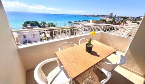 Apartment with Sea View