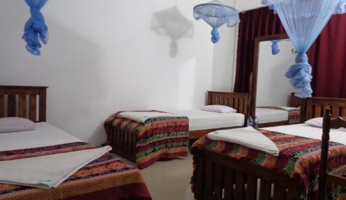 Triple Room with Bathroom