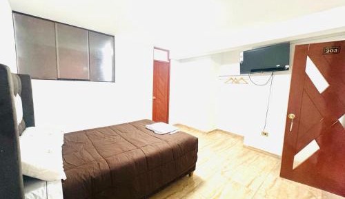 Queen Room