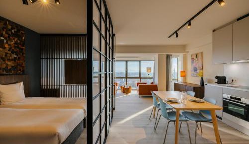 Premium Apartment with Bay Windows 50m2