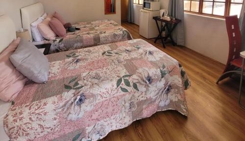 Basic Triple Room