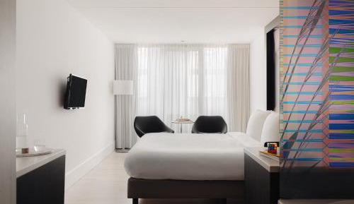 Superior Room with 1 Double Bed