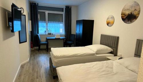 Twin Room with Private Bathroom