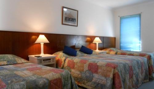 Family Room (4 Adults)