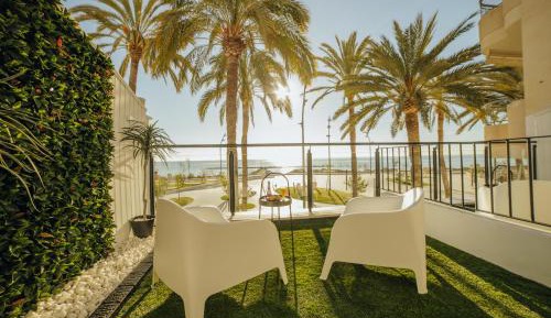 Deluxe Double or Twin Room with Sea View