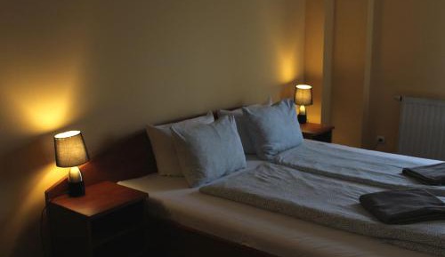 Classic Single Room with Extra Bed