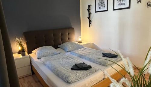 Double Room with Shared Bathroom
