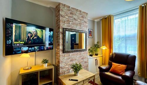 Three-Bedroom Townhouse
